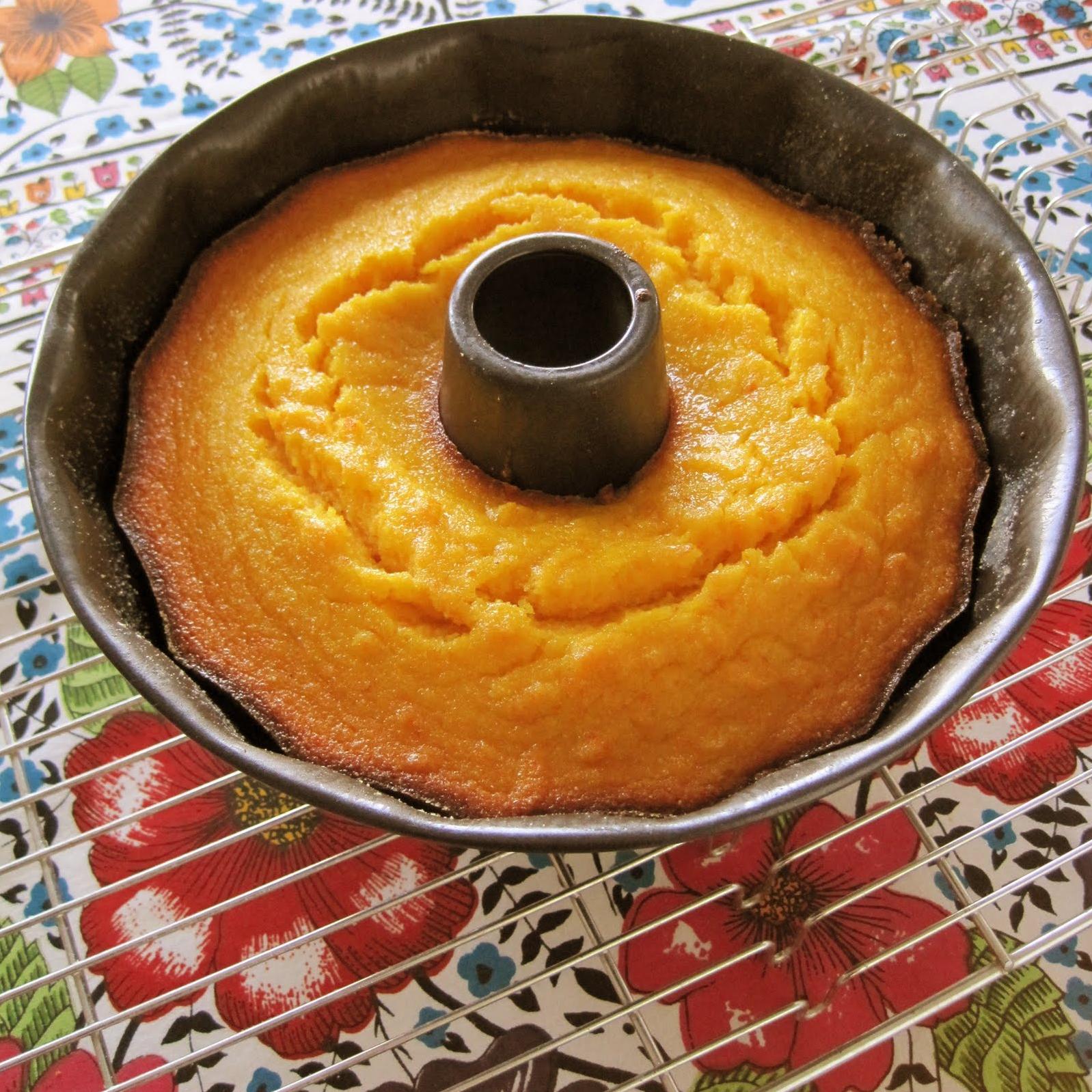  A classic dessert elevated to a gluten-free gem – that's what this corn cake is all about!