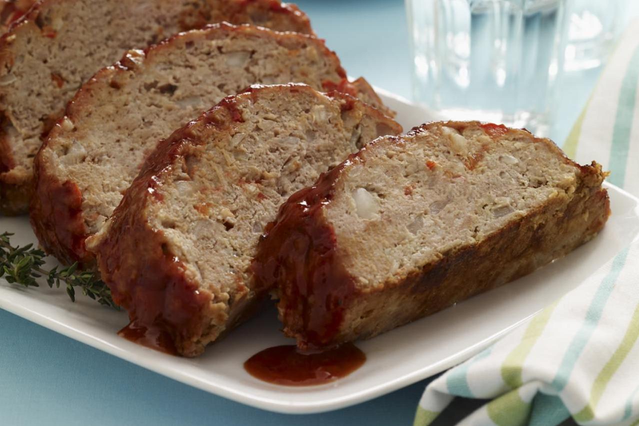  A delicious, homemade meatloaf that's so easy to make.