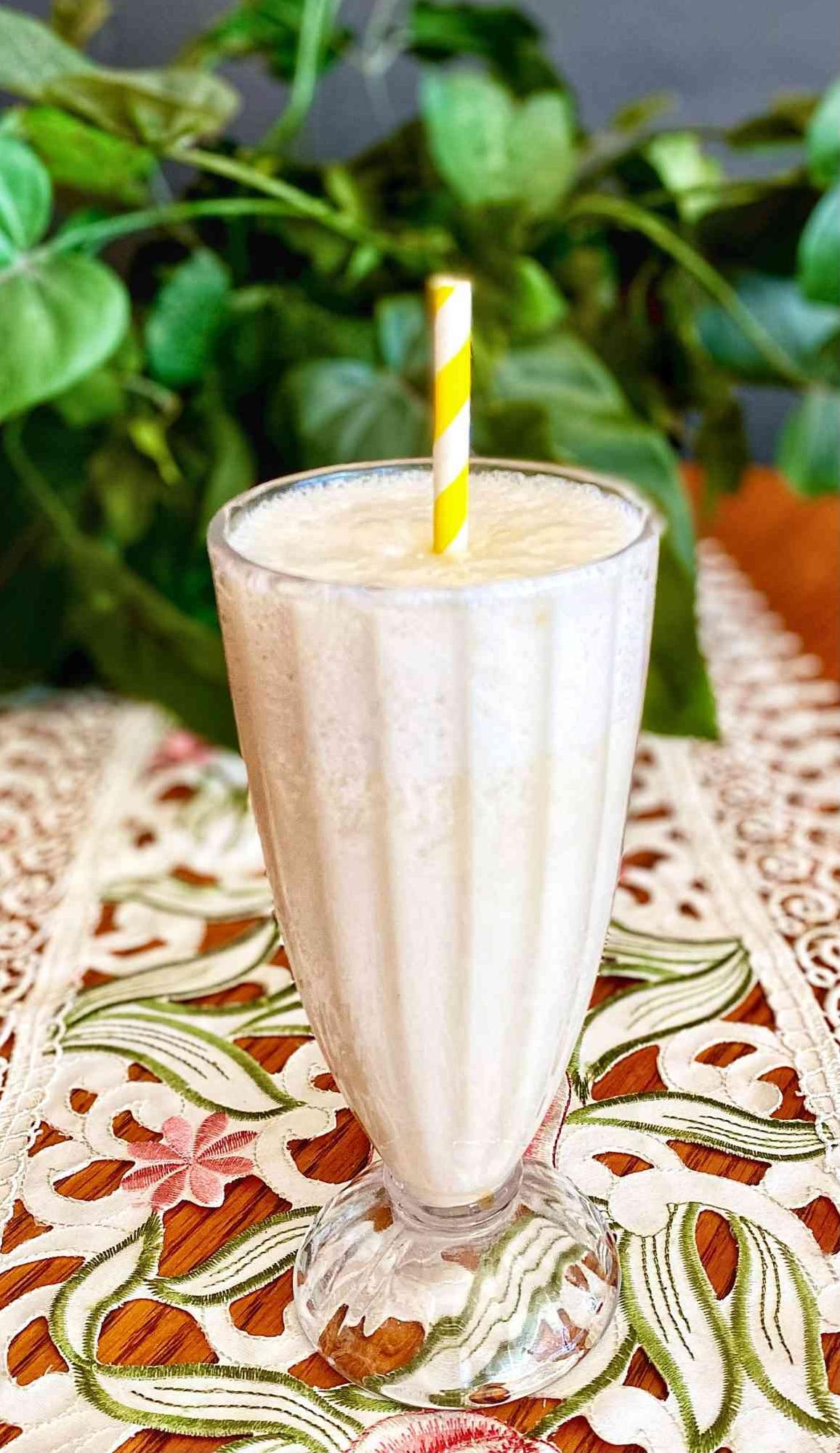  A frothy and delicious Vanilla Egg Cream, perfect for those avoiding dairy!