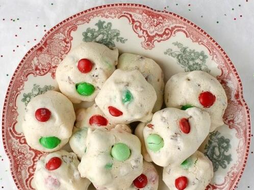  A heavenly aroma fills the kitchen as these cookies bake.