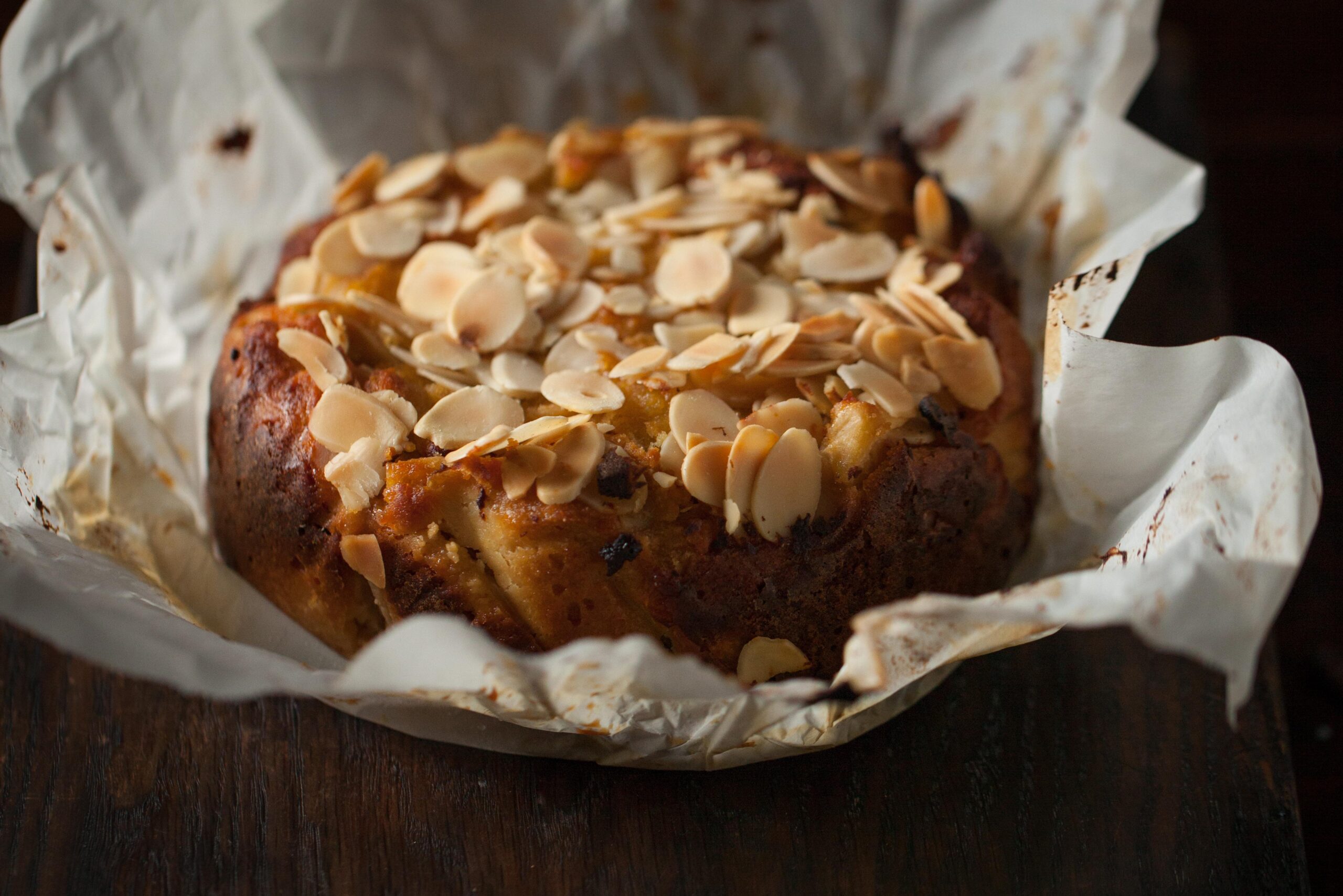  A slice of heaven: Gluten-free, dairy-free, and organic apple nut cake
