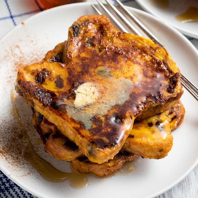  A slice of homemade raisin bread French toast, just for you!