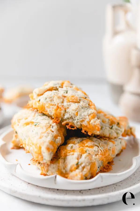  Add some extra butter on top of these scones for an even richer taste.