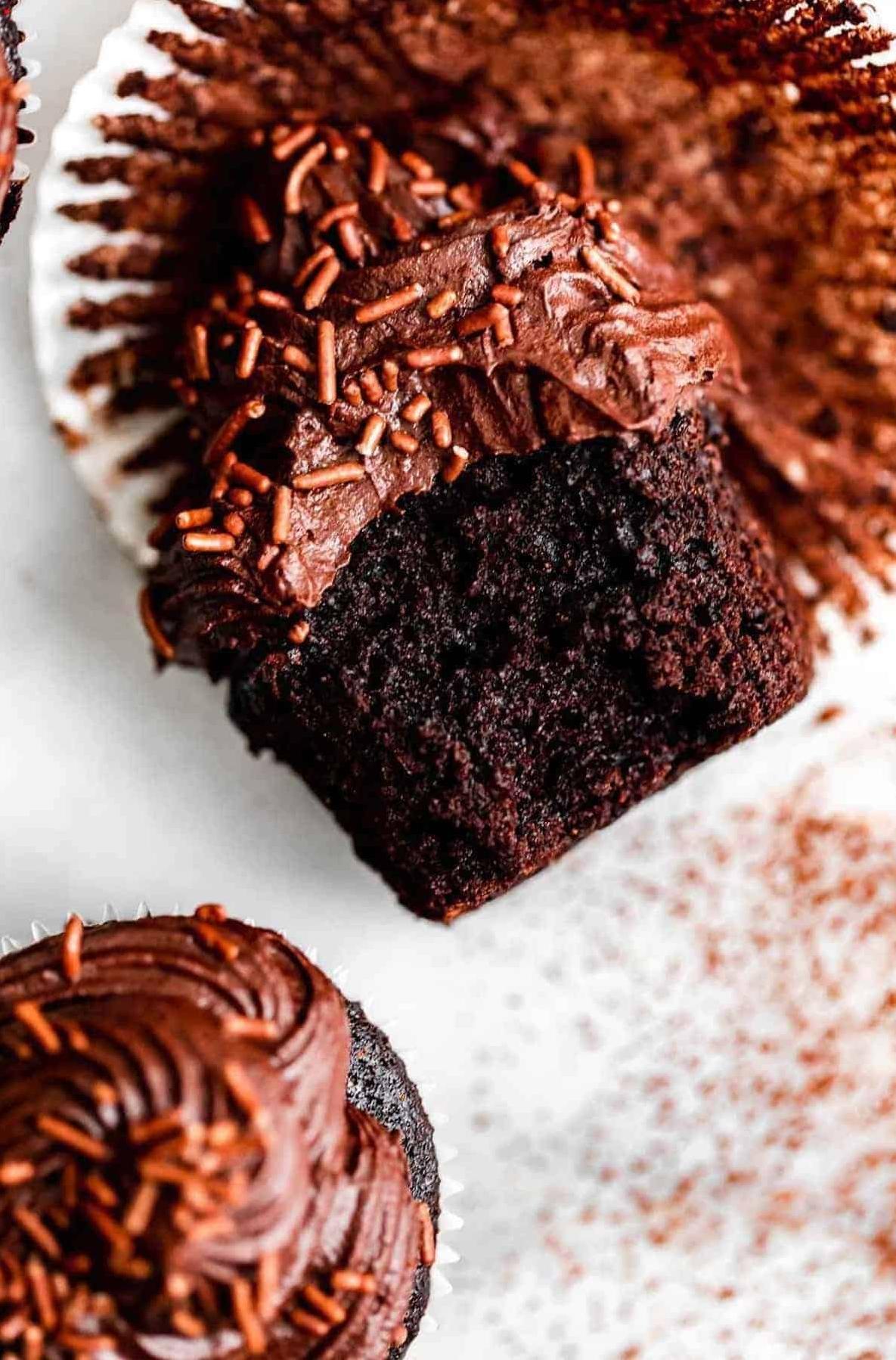  Bite into the moist, fluffy texture of these gluten-free cupcakes.