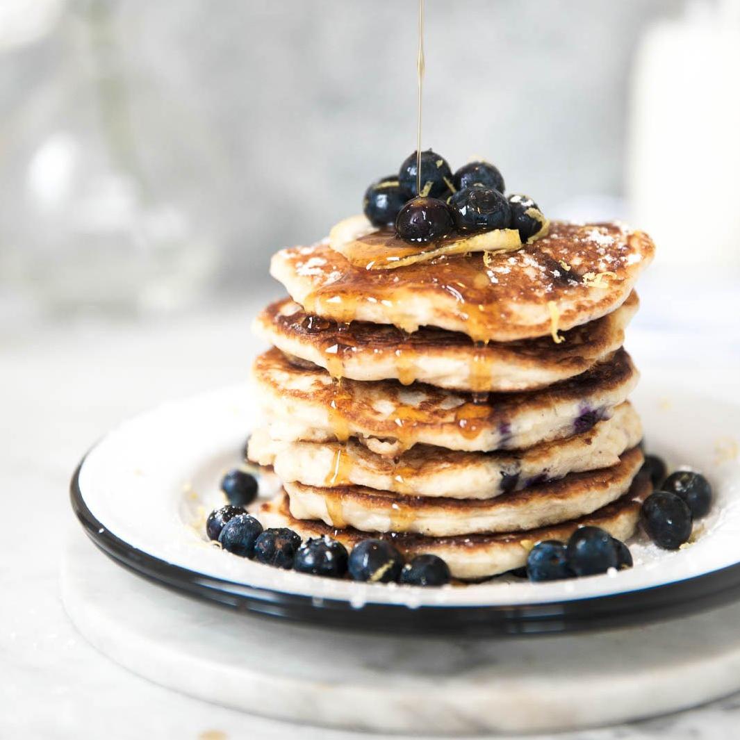  Breakfast just got better with these quinoa pancakes that will leave you feeling full and satisfied.