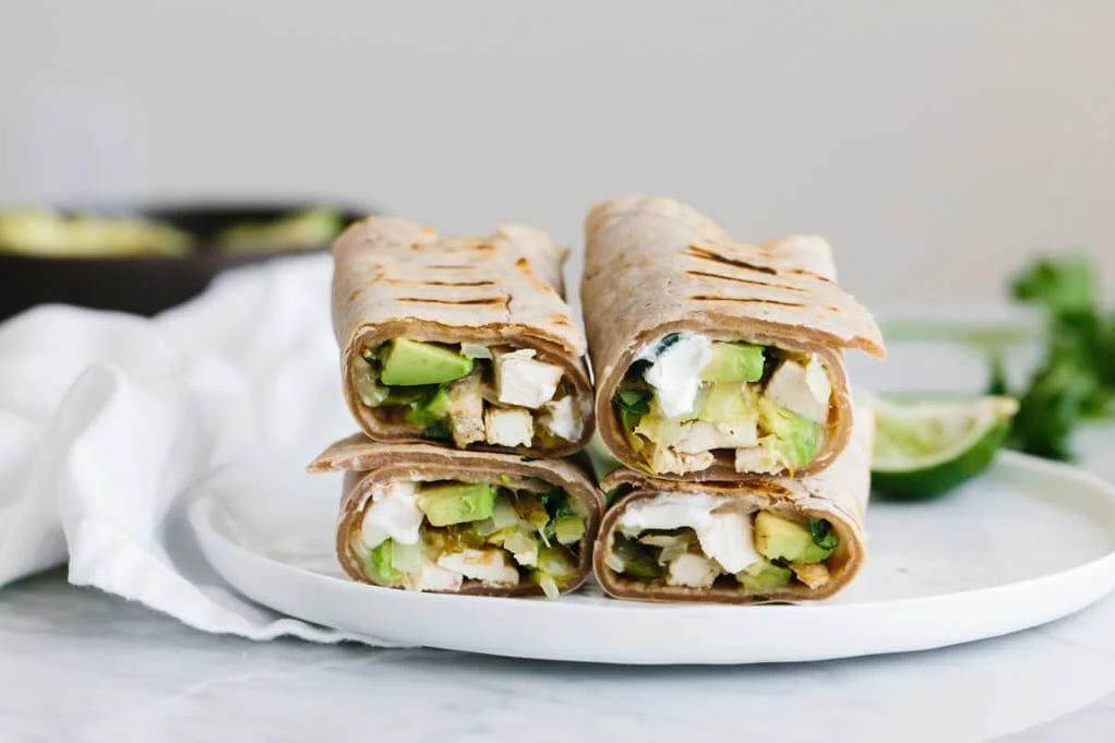  Bursting with flavor and color, this Gluten Free SCD Mexican Burrito Wrap is a true feast for the senses.