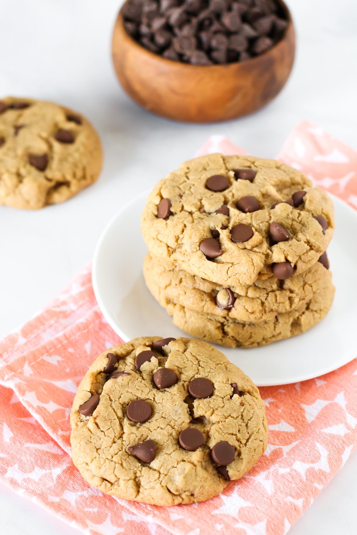  Chocolate chips and peanut butter are a match made in heaven - these cookies will make your taste buds do a happy dance!
