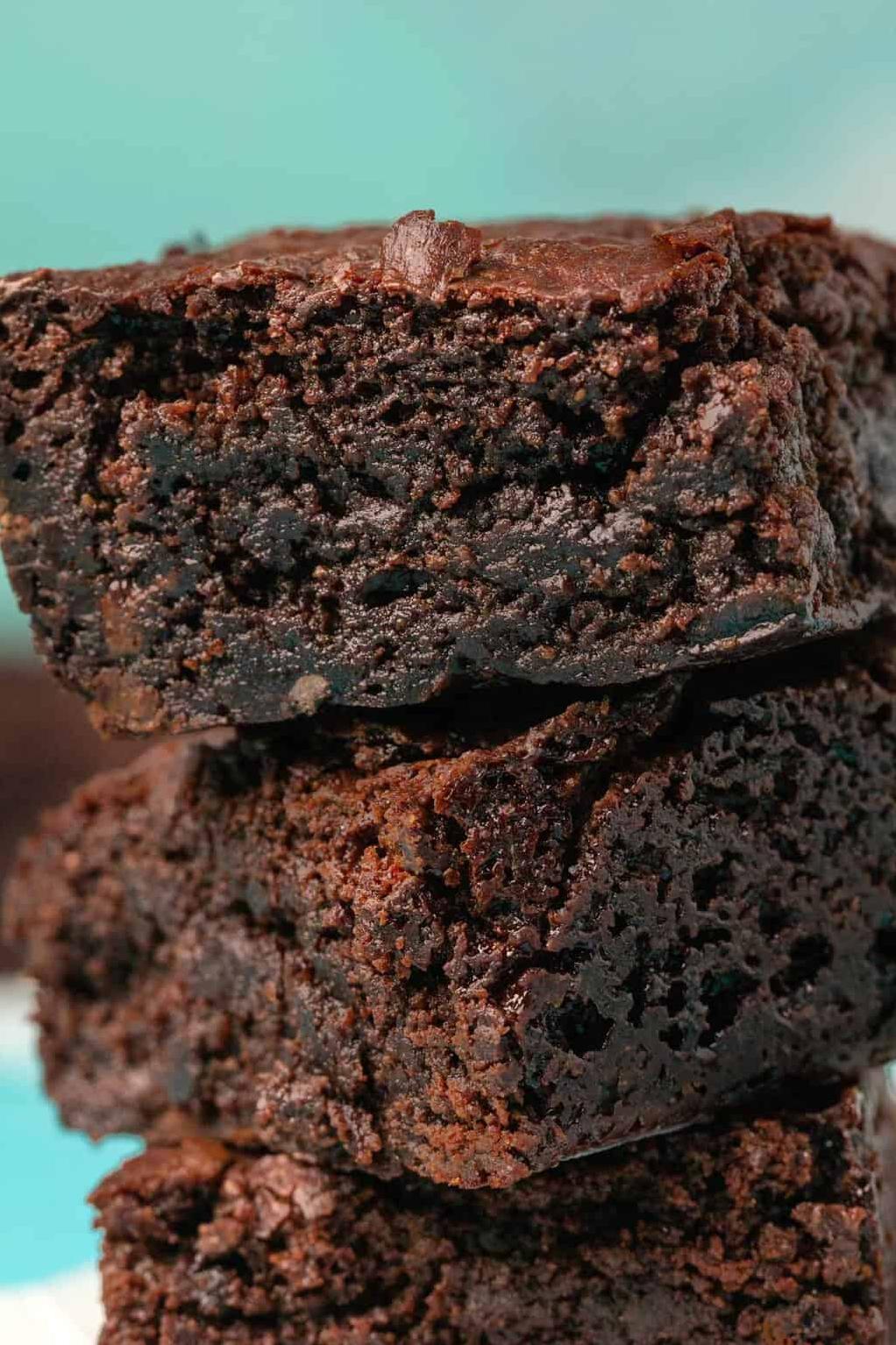  Chocolate lovers, rejoice – these Vegan Gluten Free Brownies are everything you're looking for.