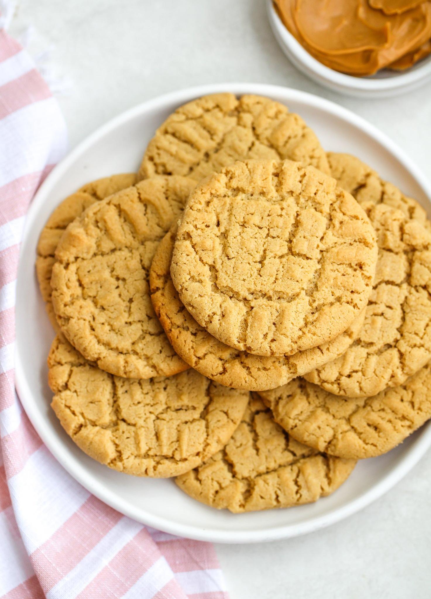  Crunchy on the outside, soft on the inside – these peanut butter cookies are gluten-free perfection!