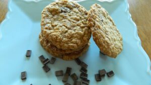 Delicious Gluten Free Chocolate Chip Oatmeal Cookies