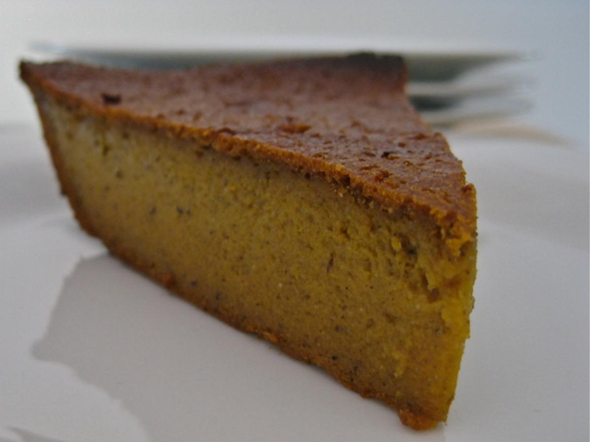  Dive into the fluffy goodness of this Gluten-Free Blender Pumpkin Pie