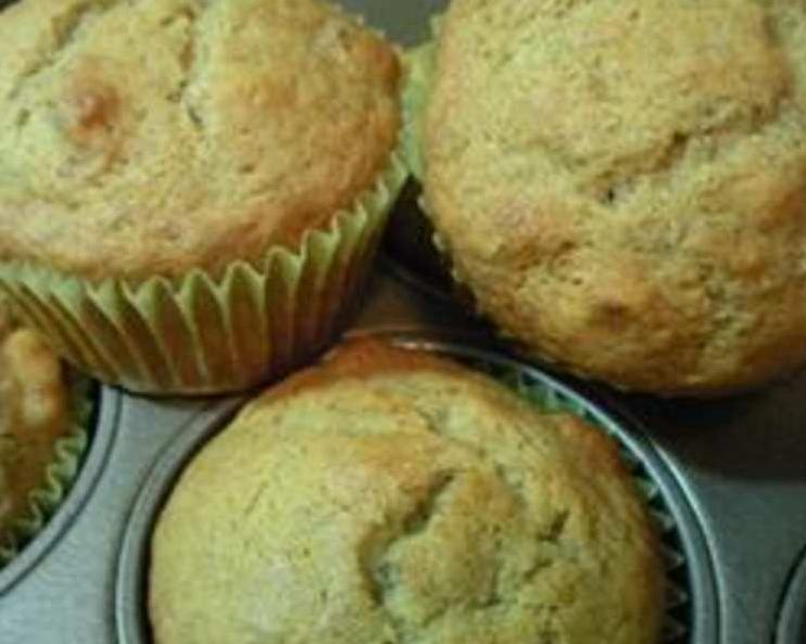  Don't be afraid to substitute your favorite gluten-free flour blend or vegan butter for a personalized twist to make these delicious muffins your own.