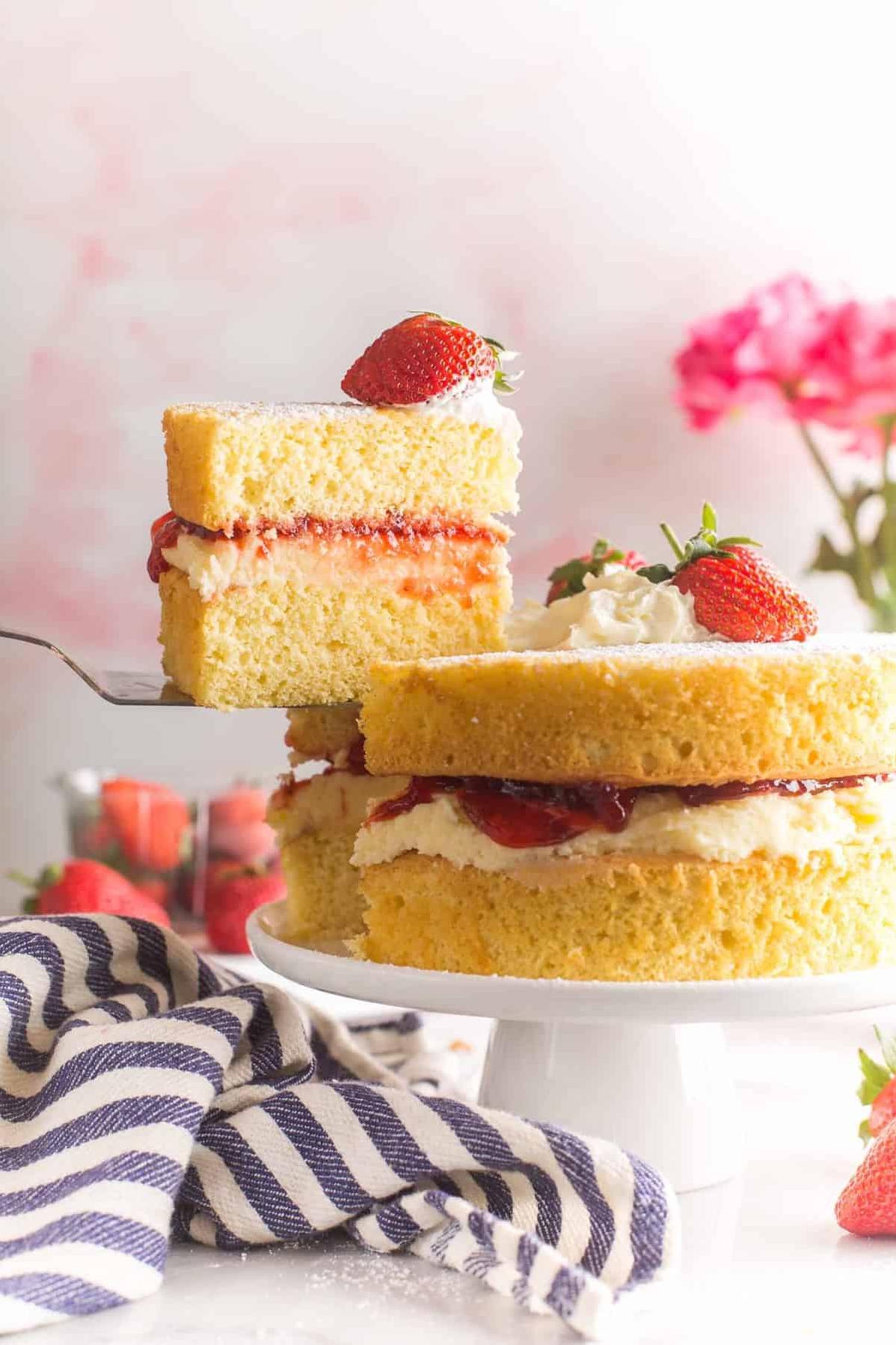  Don't be fooled by its delicate appearance, this cake is packed full of flavour that will surprise your taste buds!