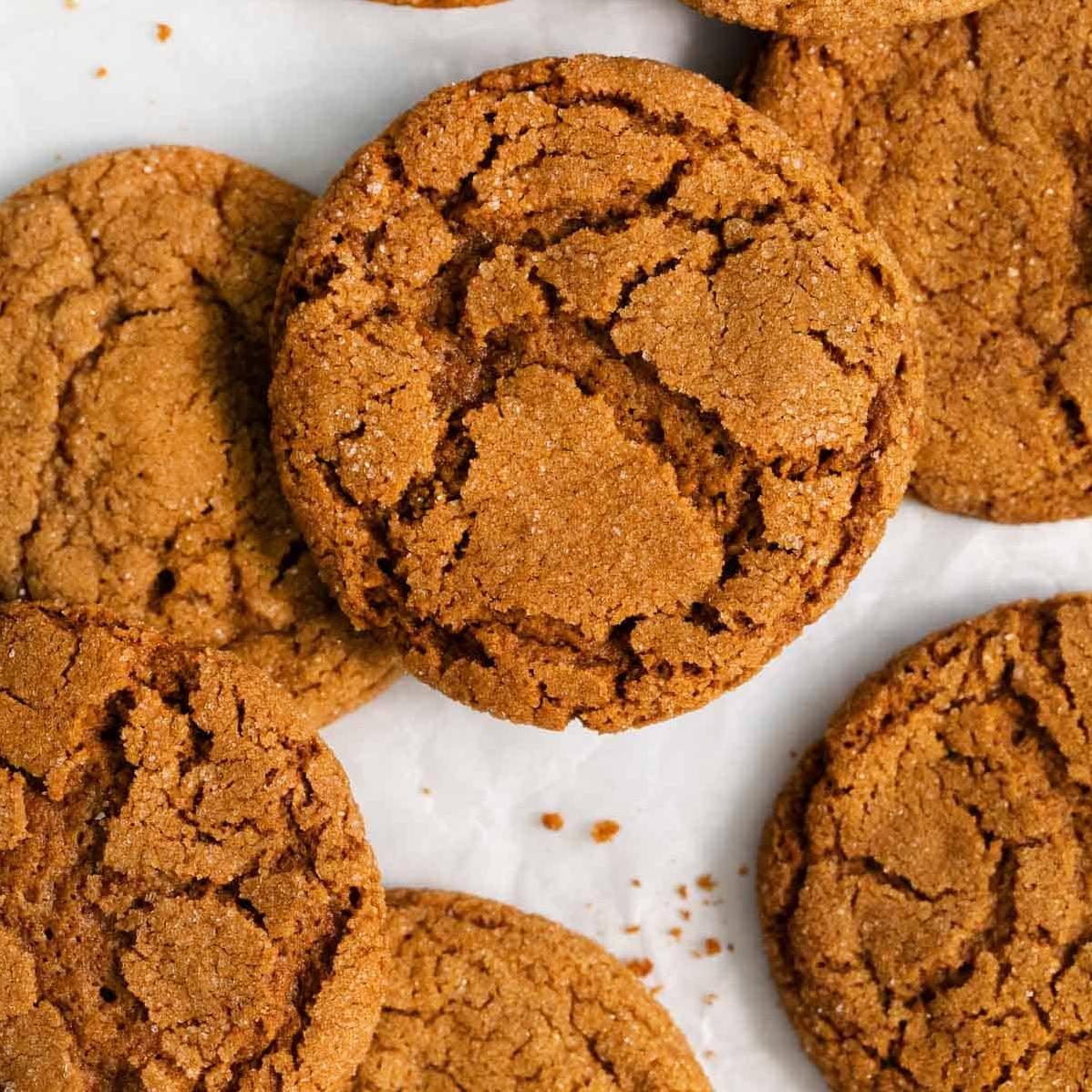  Enjoy the perfect combination of chewy and crispy with every bite of these gingersnaps!