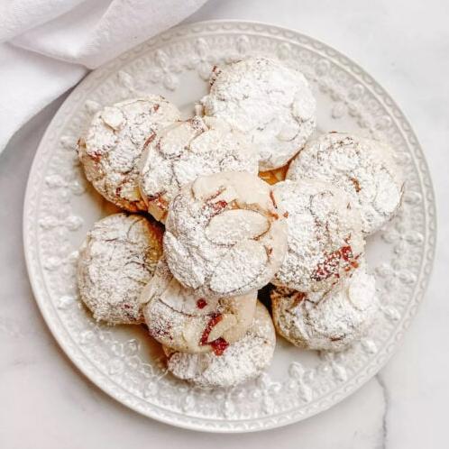  Get ready to impress your guests with these delightful gluten-free amaretti cookies.