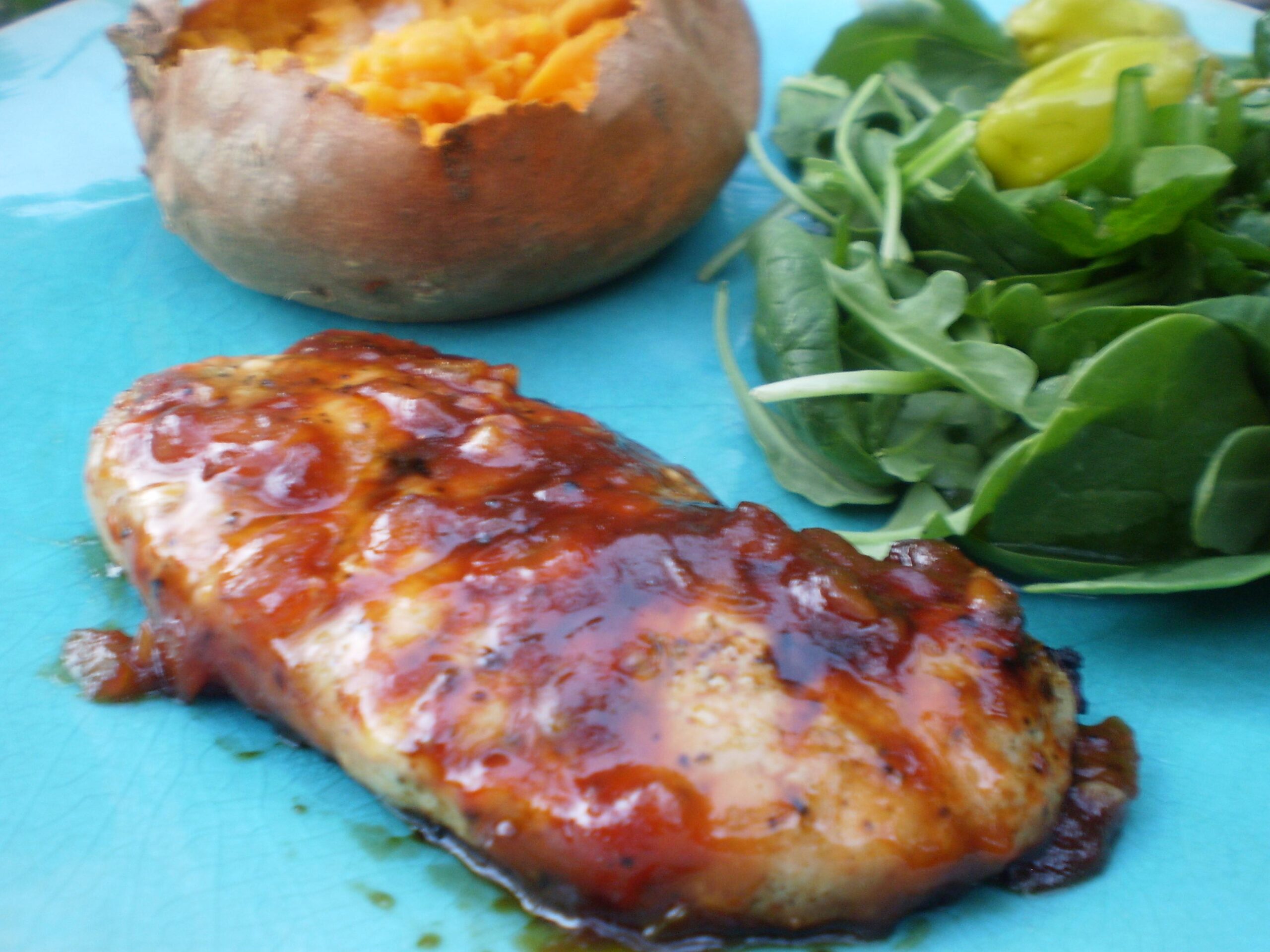  Get ready to spice up your BBQ with this mouth-watering onion sauce!