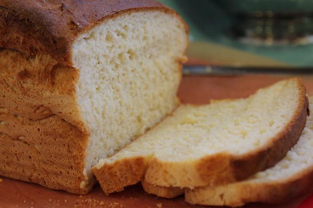  Get ready to take a flavorful bite of heaven with this gluten free and dairy free bread!