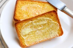 Gluten Free 90-Second White Bread