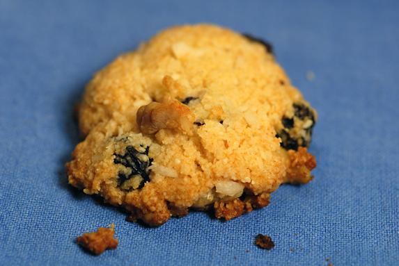 Delicious Gluten-Free Coconut Raisin Cookies Recipe