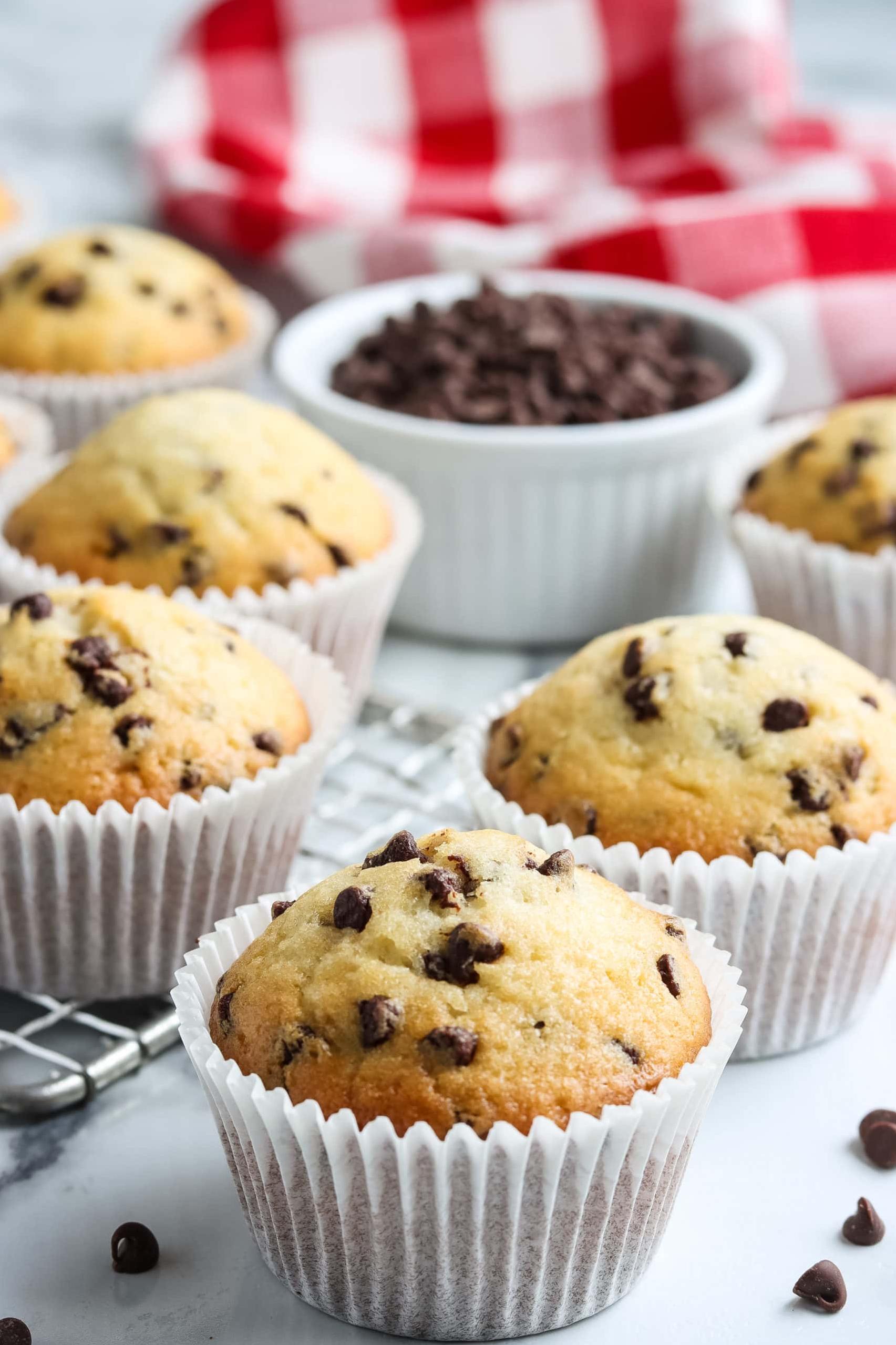  Healthy eating doesn't mean compromising taste buds! These gluten-free Chocolate Chip Muffins will make your taste buds dance with joy.