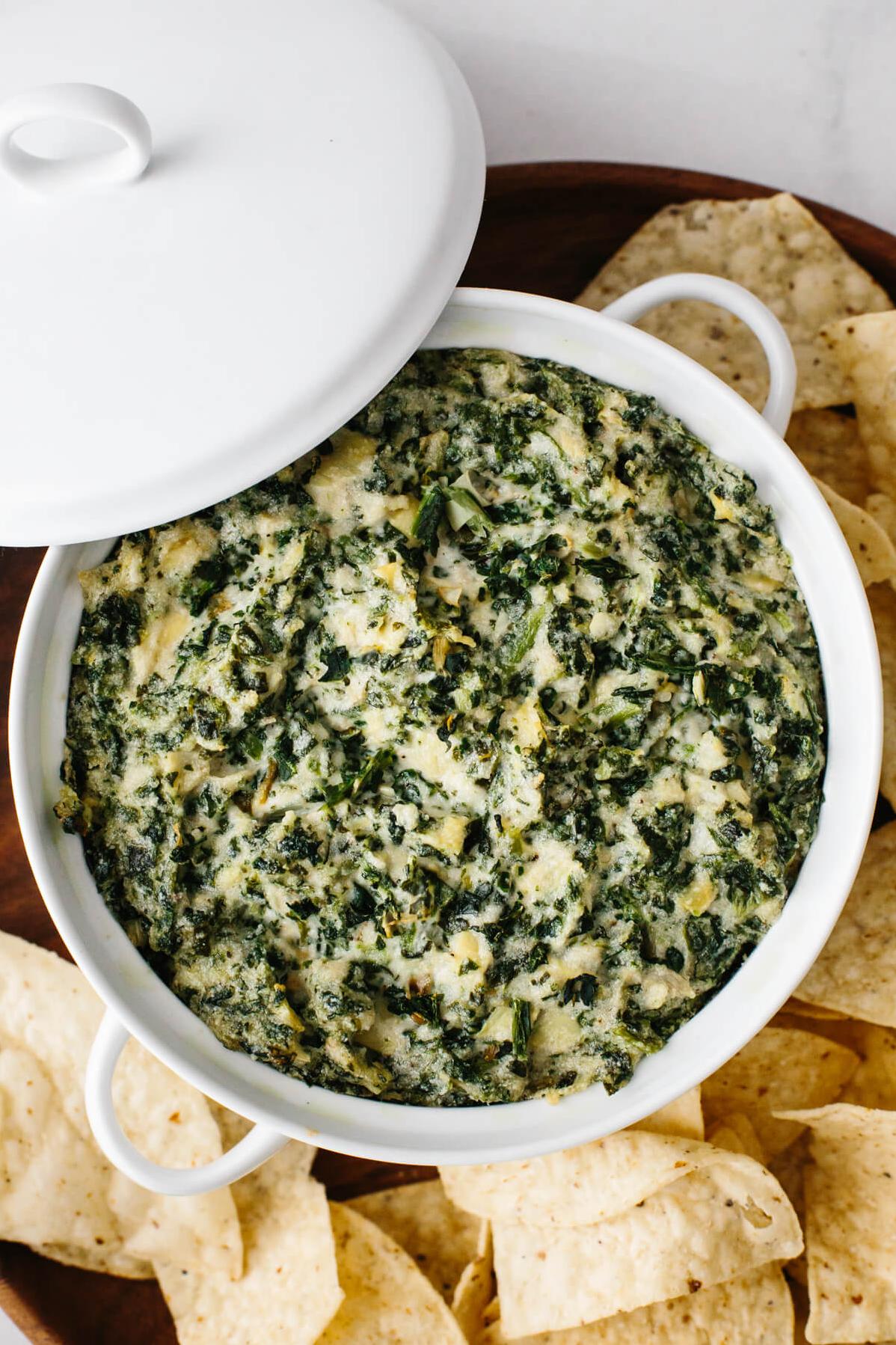  I never thought I could love a dip so much until I tried this vegan version!