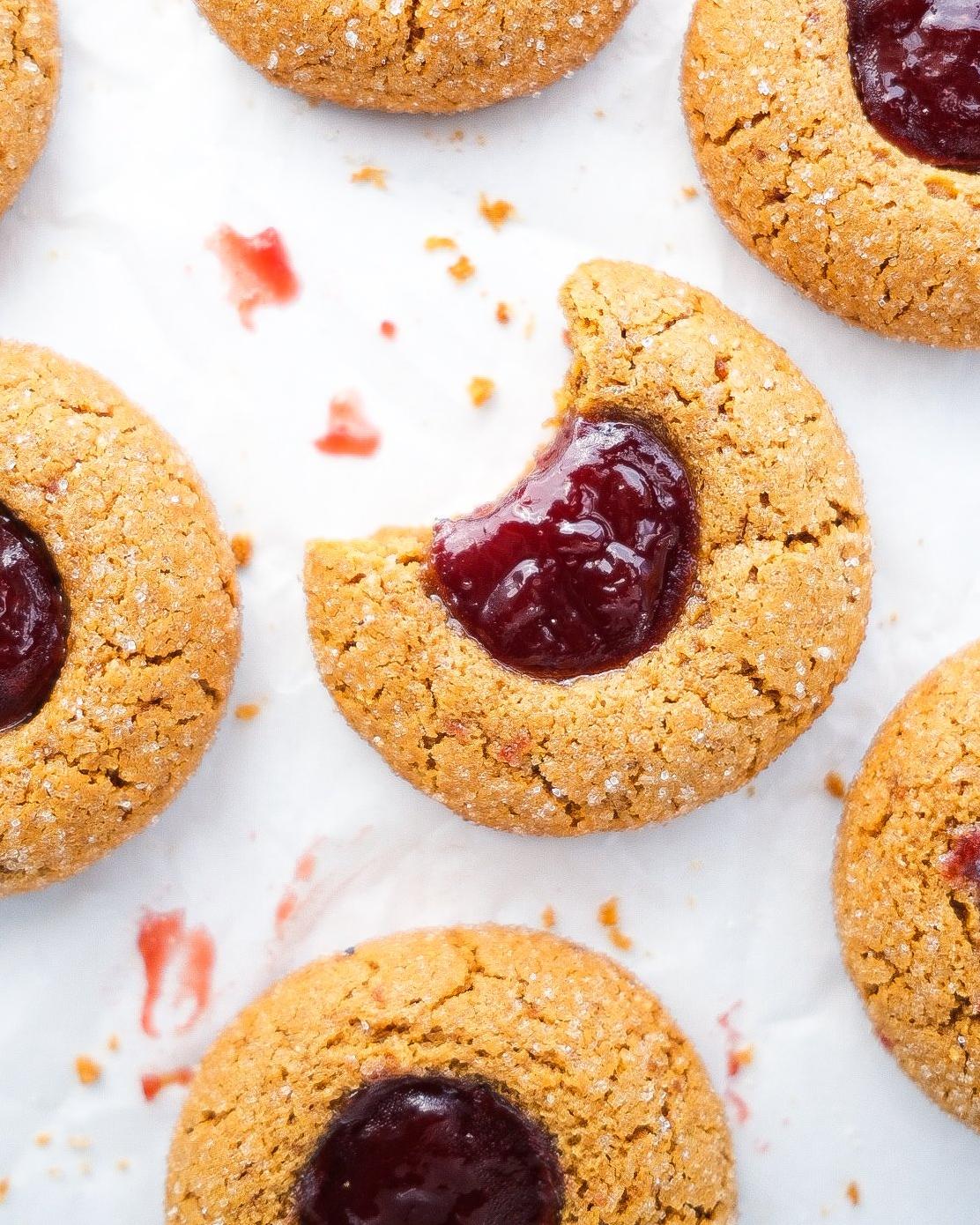  If you love Peanut Butter and Jelly sandwiches, you'll definitely love these cookies!