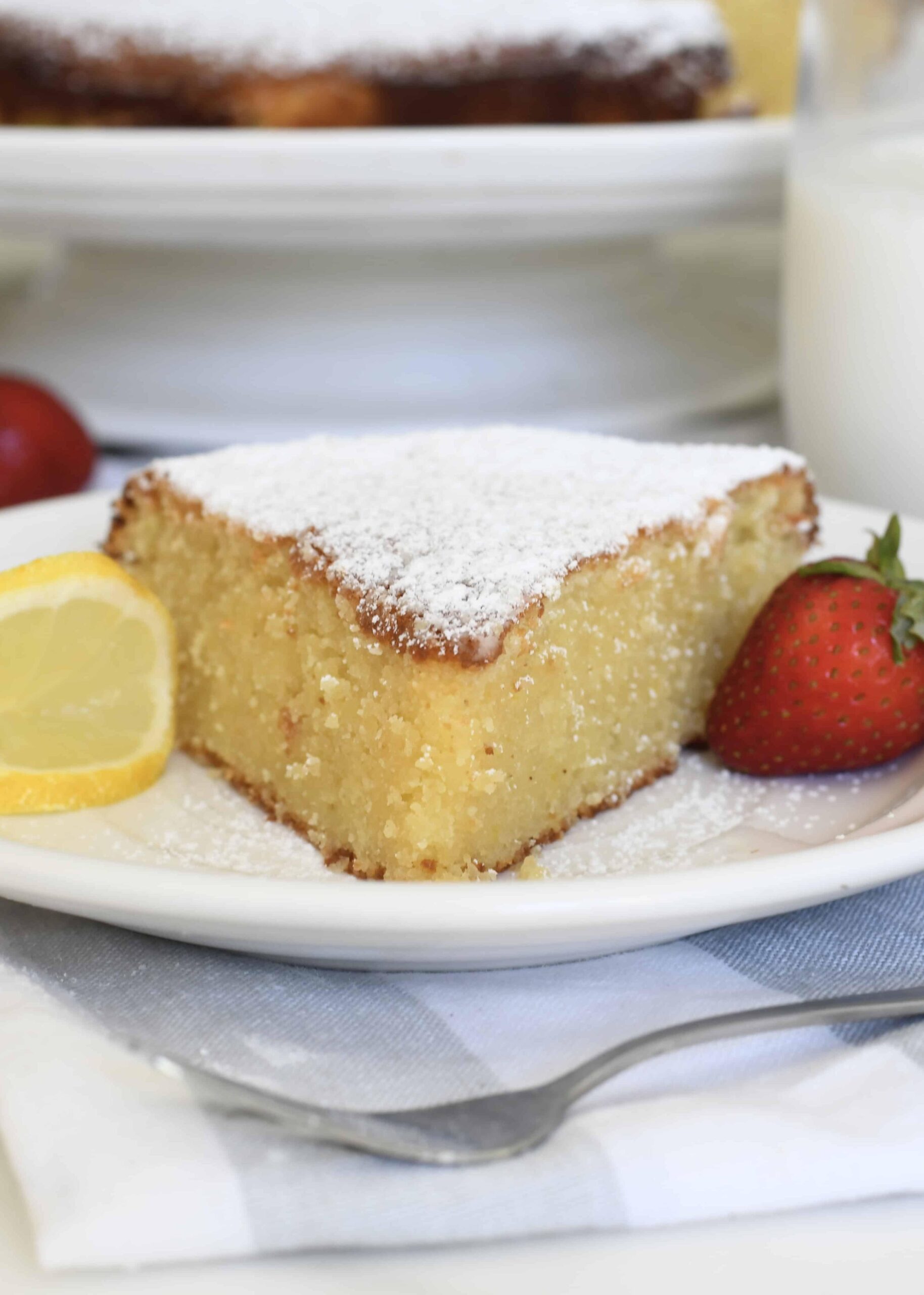  Looking for the perfect brunch creation? This cake is a must-try!