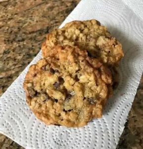 Mary's Gluten Free Oatmeal Chocolate Chip, Coconut, Pecan Cookie