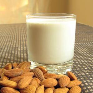  Nutritious homemade almond milk for a guilt-free beverage