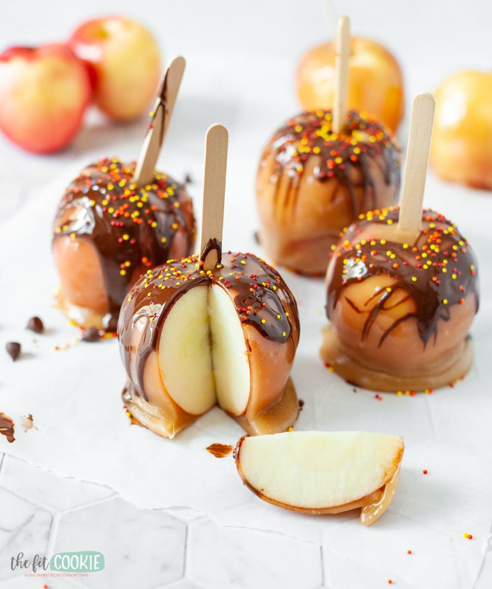  One of the best things about autumn: caramel apples!