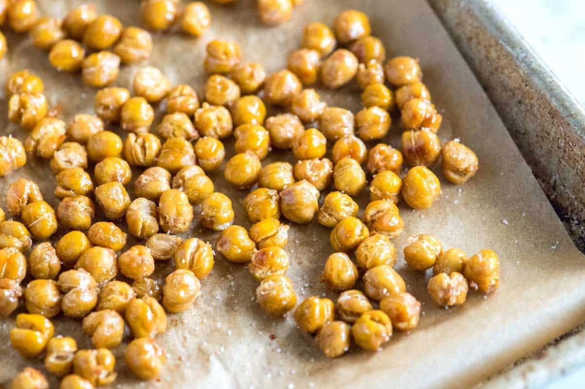  Satisfy your sweet tooth and healthy cravings at once with these gluten-free and dairy-free chickpeas.