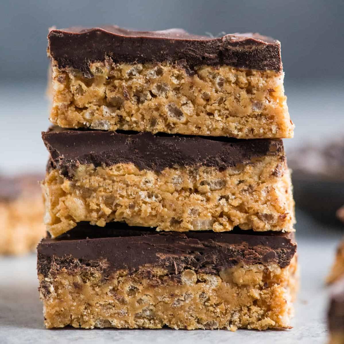  Say goodbye to artificial flavors and hello to wholesome goodness with these peanut krispy treats.