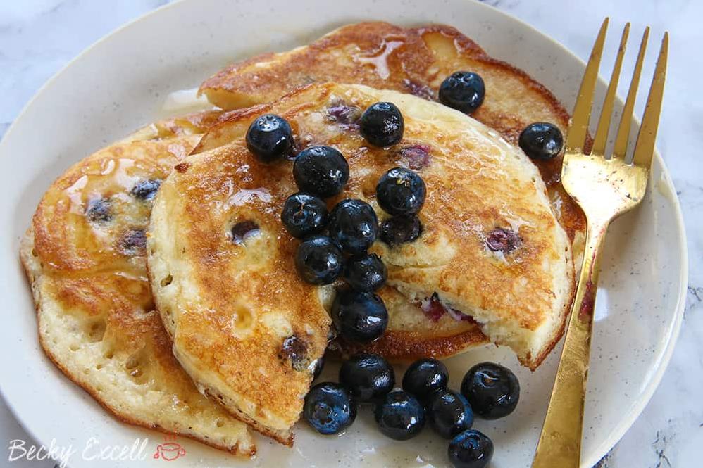  Say goodbye to boring breakfasts and hello to blueberry pancakes!