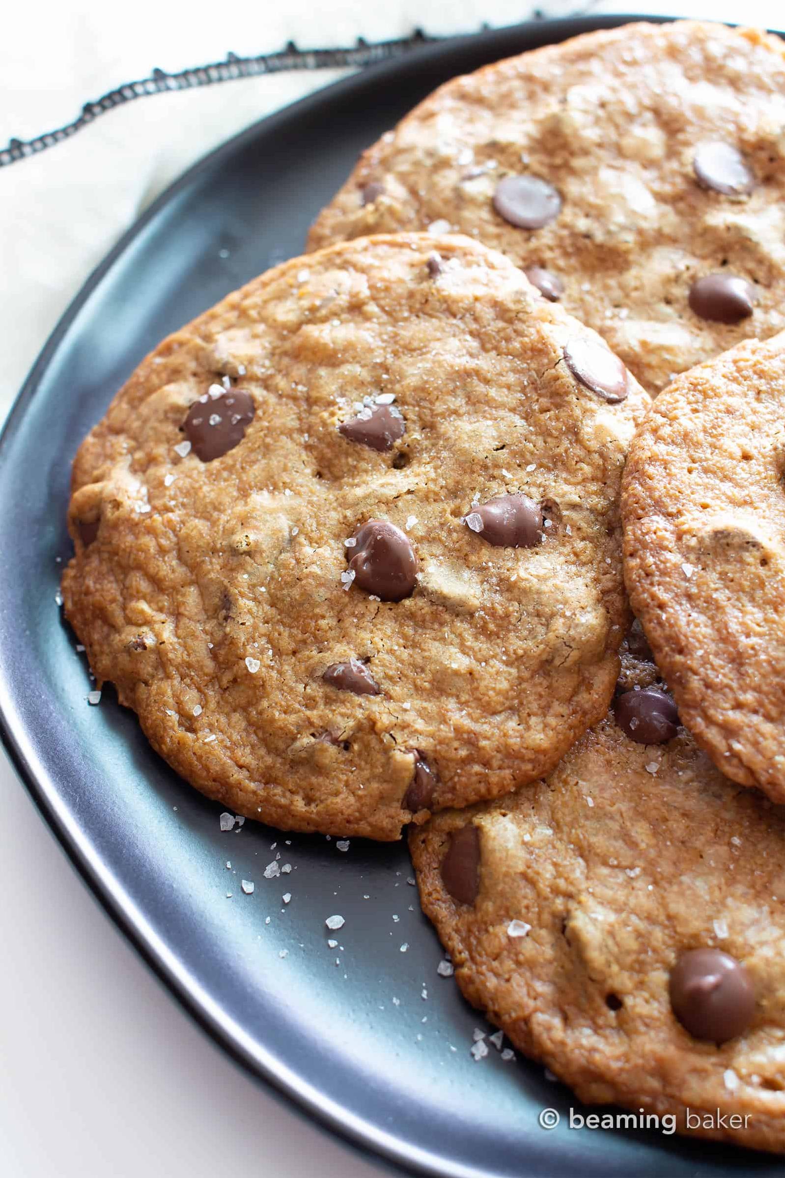 Say goodbye to boring gluten-free snacks and hello to these irresistible vegan cookies.