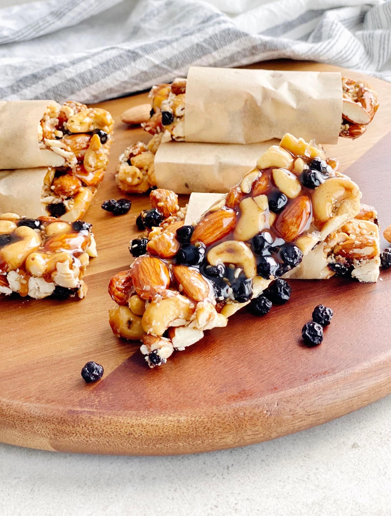  Say goodbye to prepackaged snacks and hello to homemade goodness!