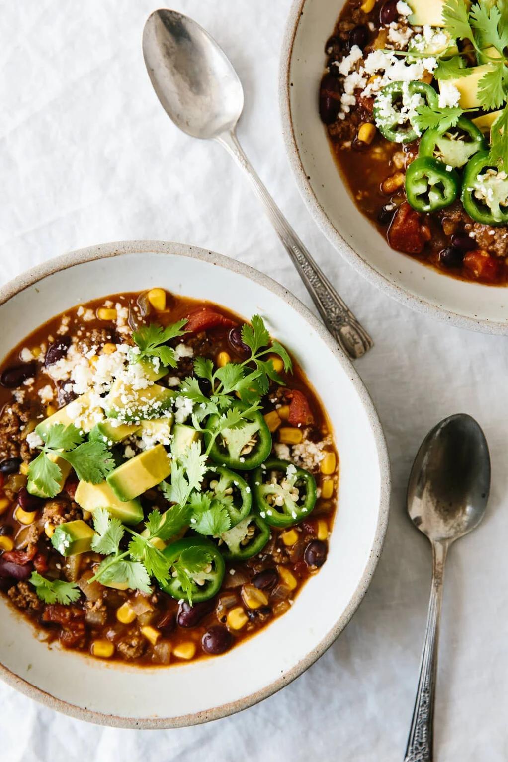  Spice up your day with this delicious and gluten-free taco soup! 🌮