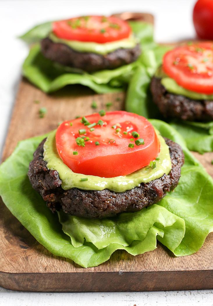  Stack up your burger with fresh greens and ripe tomatoes
