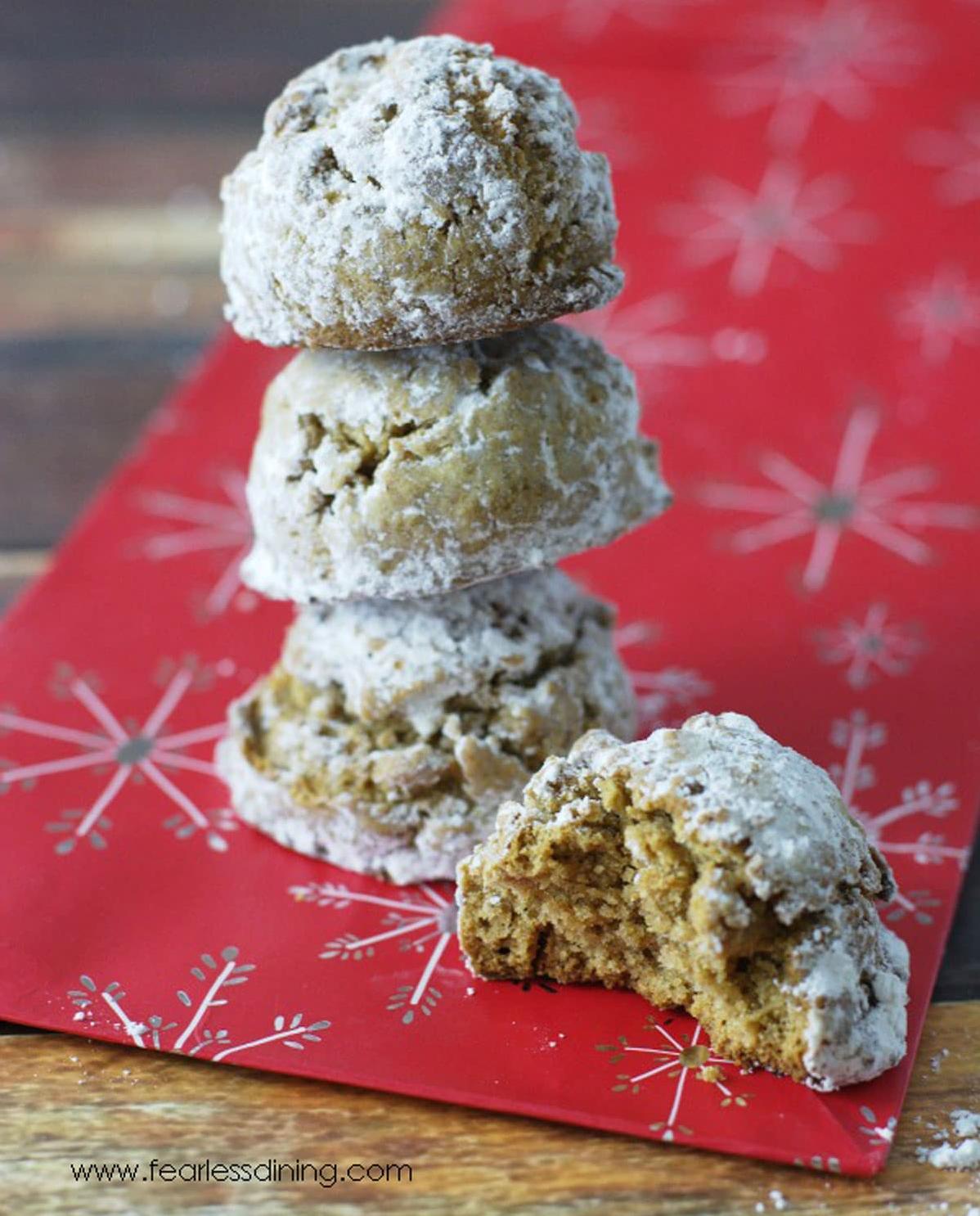  Sweet and spicy Pfeffernusse cookies that are gluten-free!