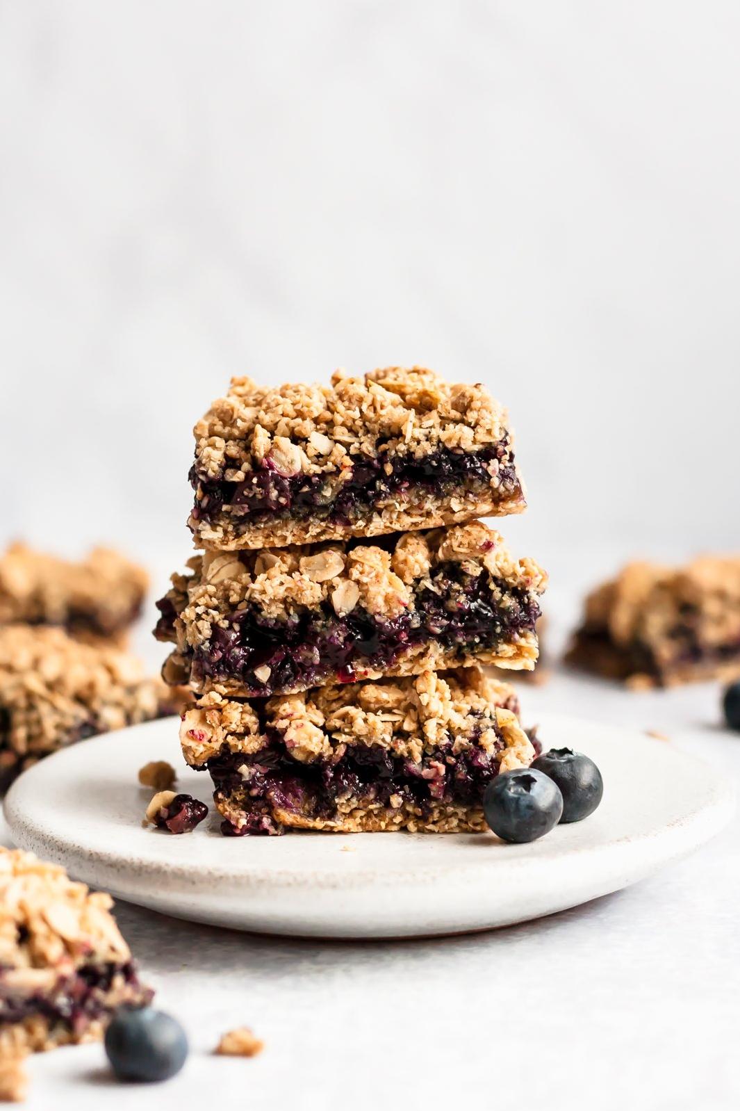  The crumbly crust provides a nice texture to these bars.