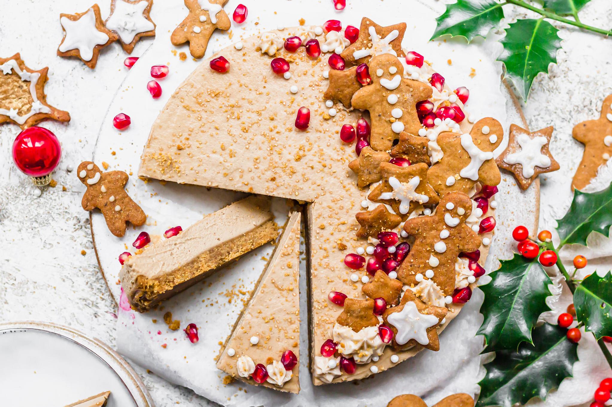  The perfect combination of spicy and sweet: gluten-free gingerbread cheesecake with a warm gingerbread crust.
