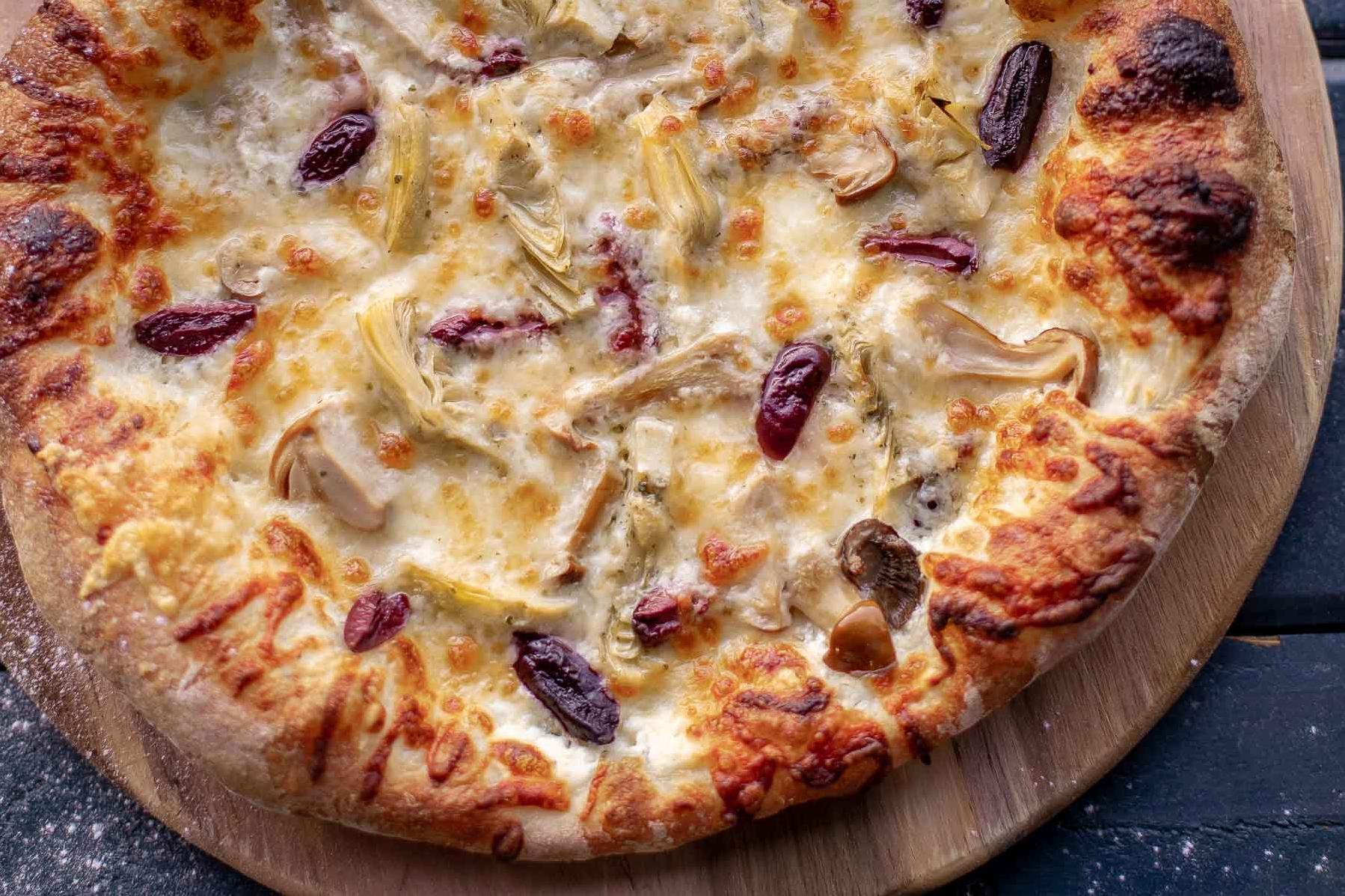  The ultimate no-fuss pizza crust recipe!