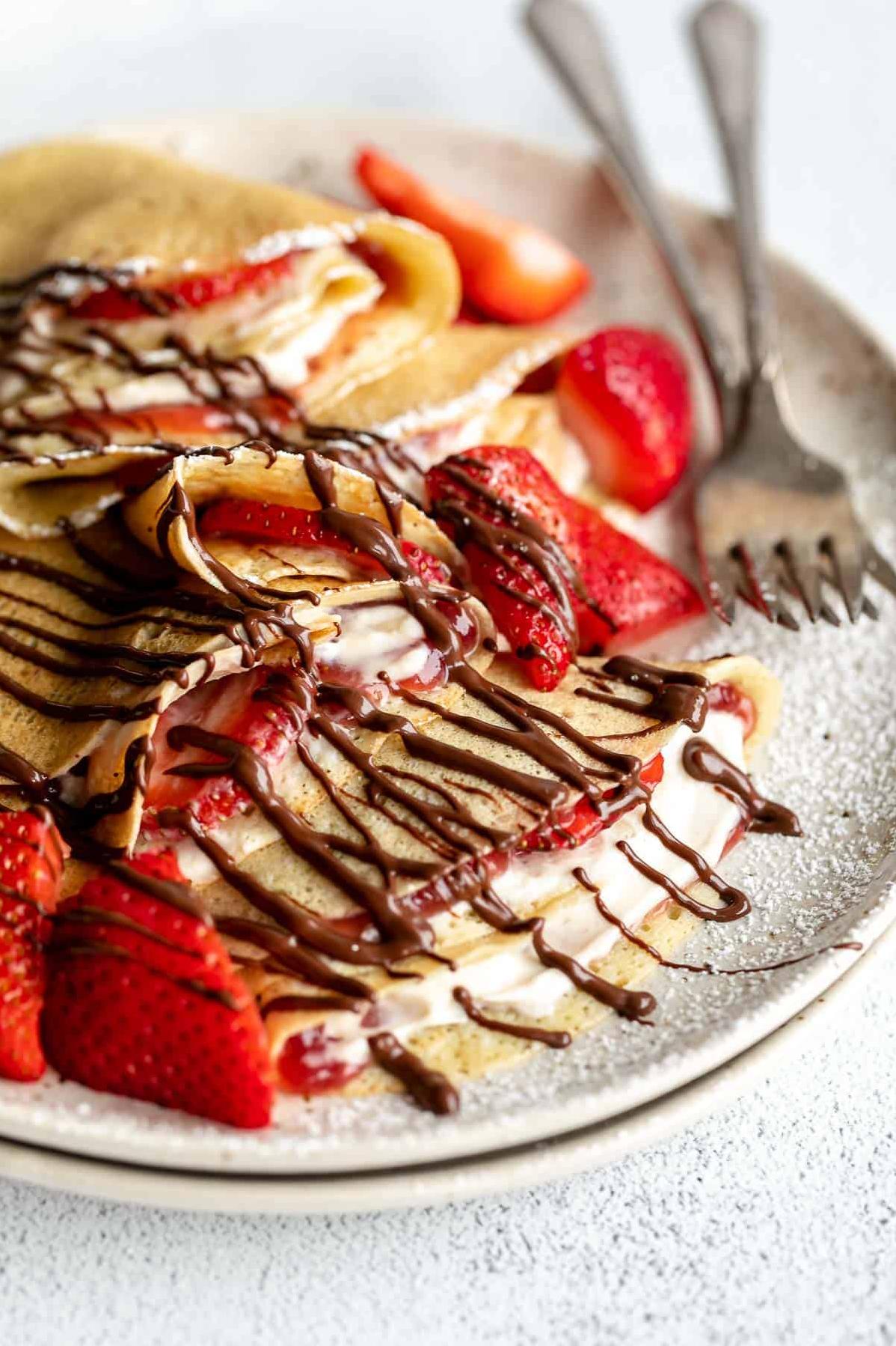 These crepes are also great for dessert! Try filling them with some warm Nutella and sliced bananas.