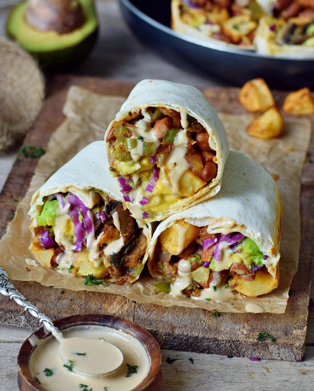  These gluten-free burritos are perfect for a quick and easy meal! 🍴