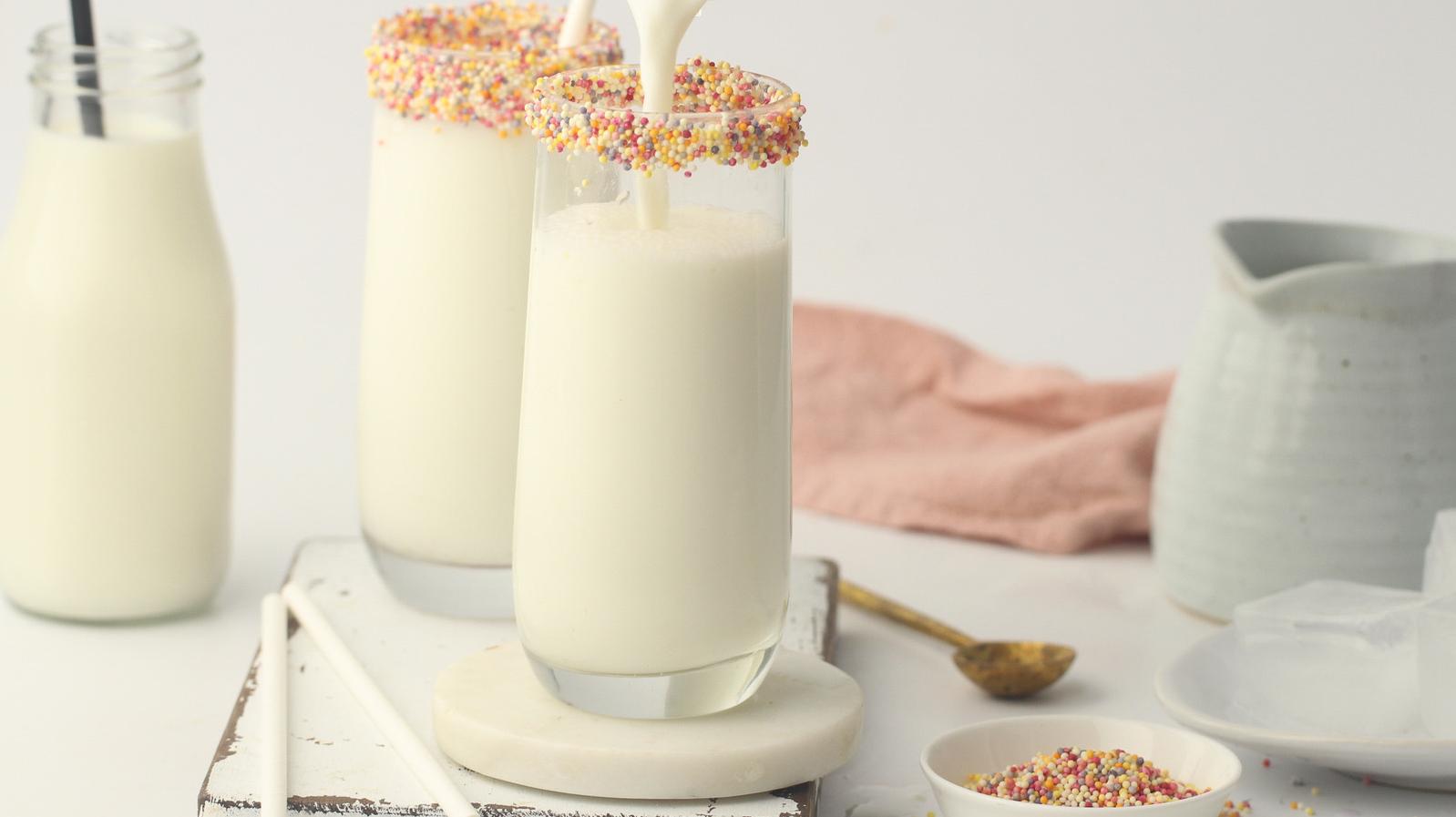  This dairy-free Vanilla Egg Cream is a perfect summer treat for a hot, sunny day.
