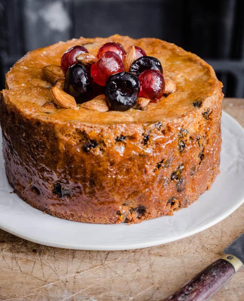  Wake up to the delightful aroma of freshly baked fruitcake