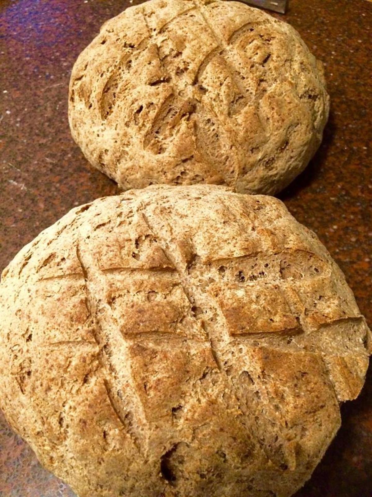  Warm, freshly baked gluten-free sourdough bread straight from your own kitchen