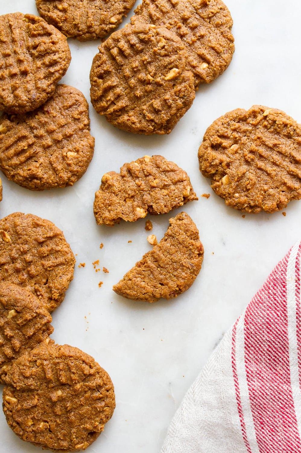  When life gives you almonds, make almond butter cookies!