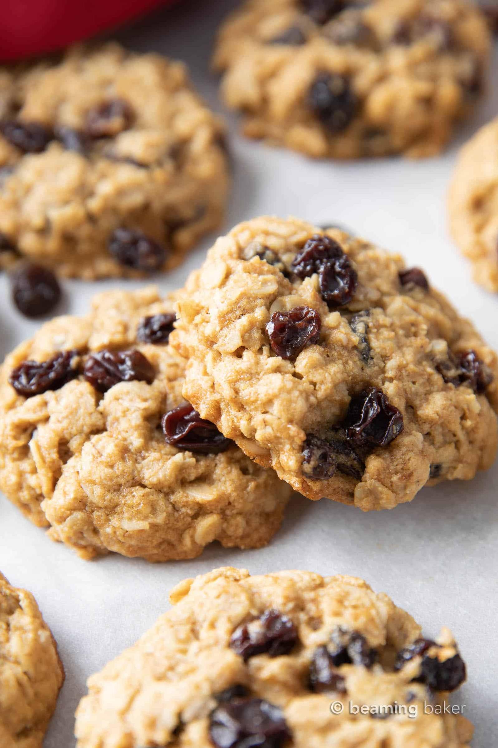  Who needs butter when you have coconut oil? These cookies are #dairyfree.