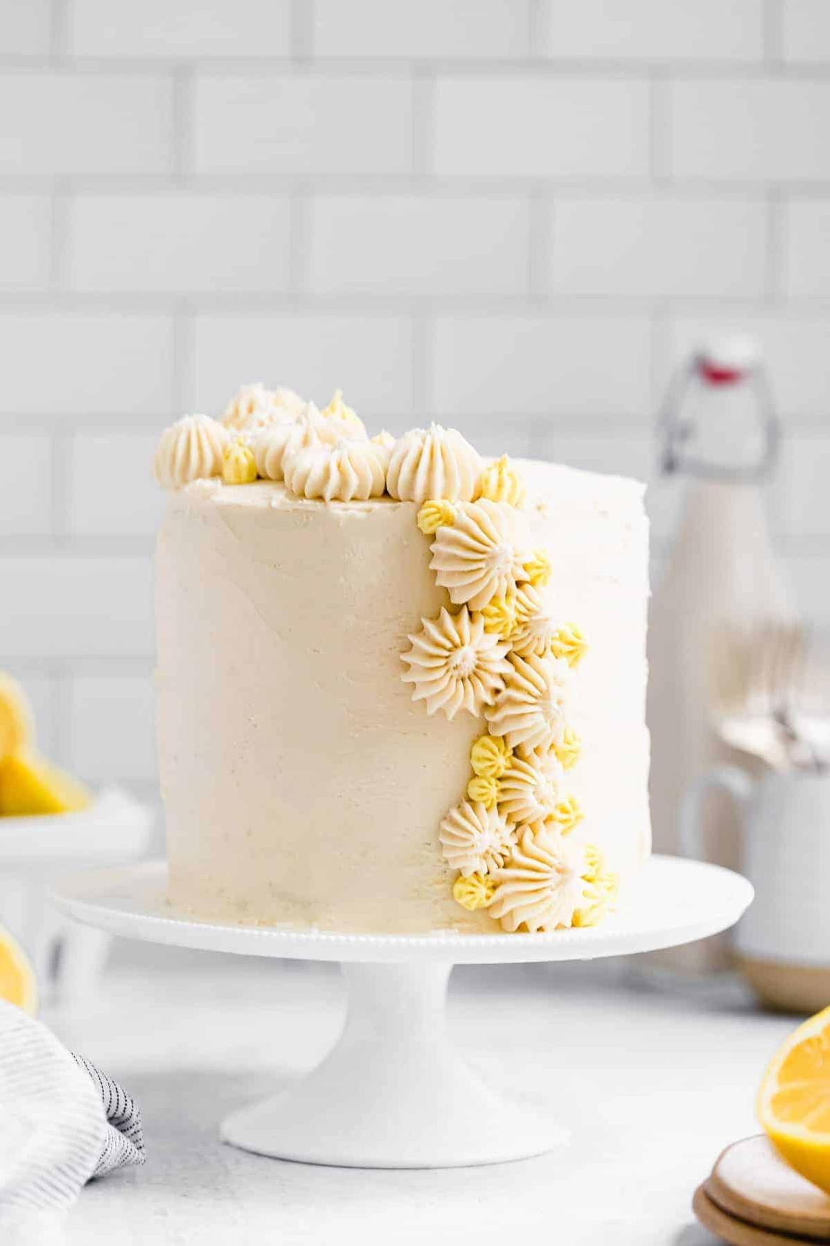  Who says gluten-free can't be delicious? This Lemon Layer Cake is sure to impress!