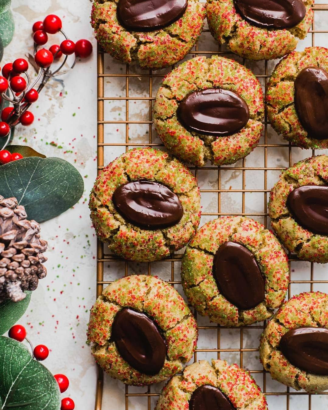  Who says you can't have cookies during the holidays while maintaining a gluten-free diet?